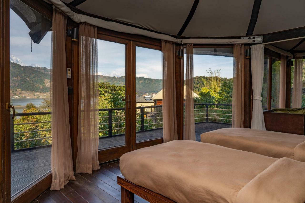 The Pavilions Himalayas Lake View 博卡拉 外观 照片