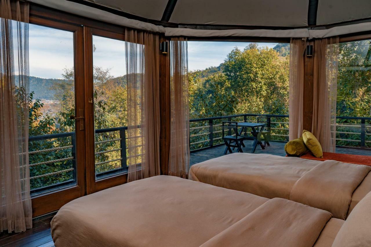 The Pavilions Himalayas Lake View 博卡拉 外观 照片