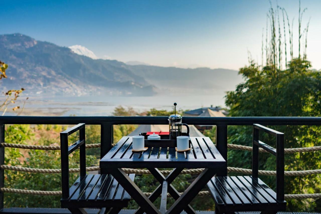 The Pavilions Himalayas Lake View 博卡拉 外观 照片